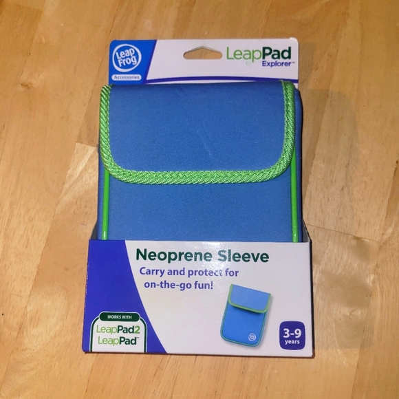 New NWT LeapPad2 leap pad neoprene sleeve blue and green - Picture 1 of 4